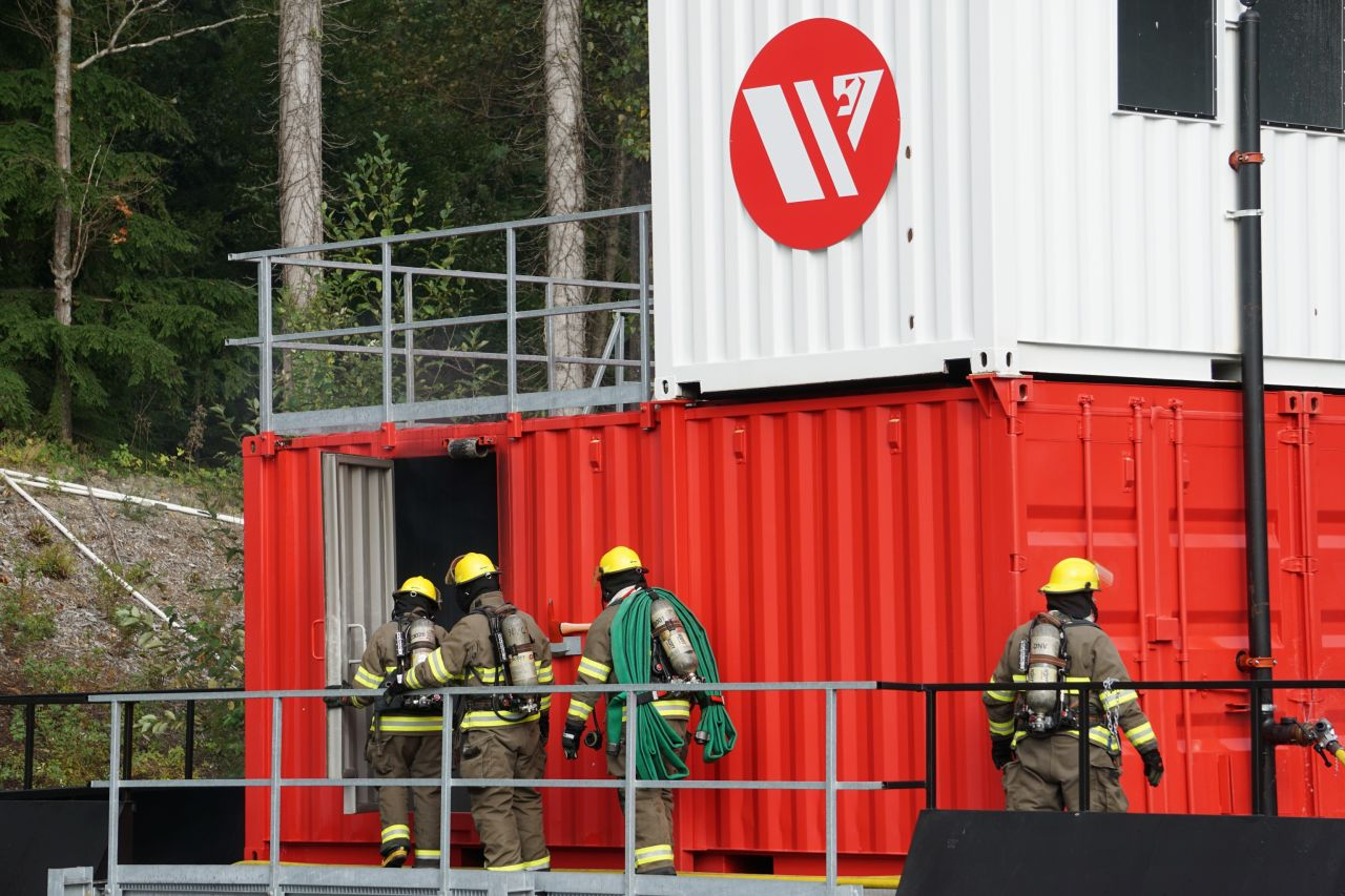 Seaspan is proud to share that we have taken a major step forward in strengthening marine firefighting capability on the North Shore.